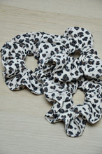 Charger l'image dans la galerie, Chouchou Léopard foncé