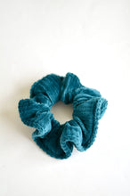 Charger l'image dans la galerie, Chouchou velours côtelé bleu