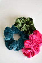 Charger l'image dans la galerie, Chouchou velours côtelé bleu