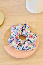 Charger l'image dans la galerie, Chouchou fleurs bleues et rouges