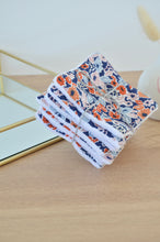 Charger l'image dans la galerie, Lot Lingettes démaquillantes fleuries bleu marine