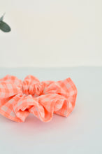 Charger l'image dans la galerie, Chouchou Vichy orange fluo