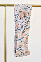 Charger l'image dans la galerie, Bandeau bébé bleu fleuri