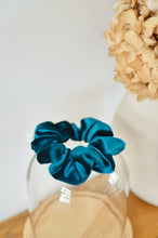 Charger l'image dans la galerie, Chouchou velours bleu canard