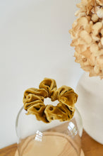 Charger l'image dans la galerie, Chouchou velours ocre