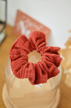 Charger l'image dans la galerie, Chouchou velours côtelé rouille