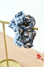 Charger l'image dans la galerie, Chouchou gaze de coton vichy bleu