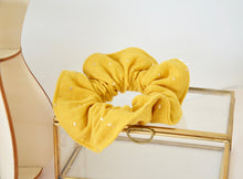 Charger l'image dans la galerie, Chouchou jaune et doré