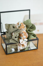 Charger l'image dans la galerie, Chouchou gaze de coton kaki