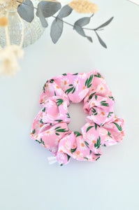 Chouchou fleurs fond rose