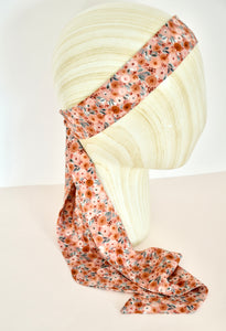 Foulard petites fleurs oranges