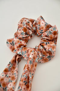 Chouchou foulard fleuri orange