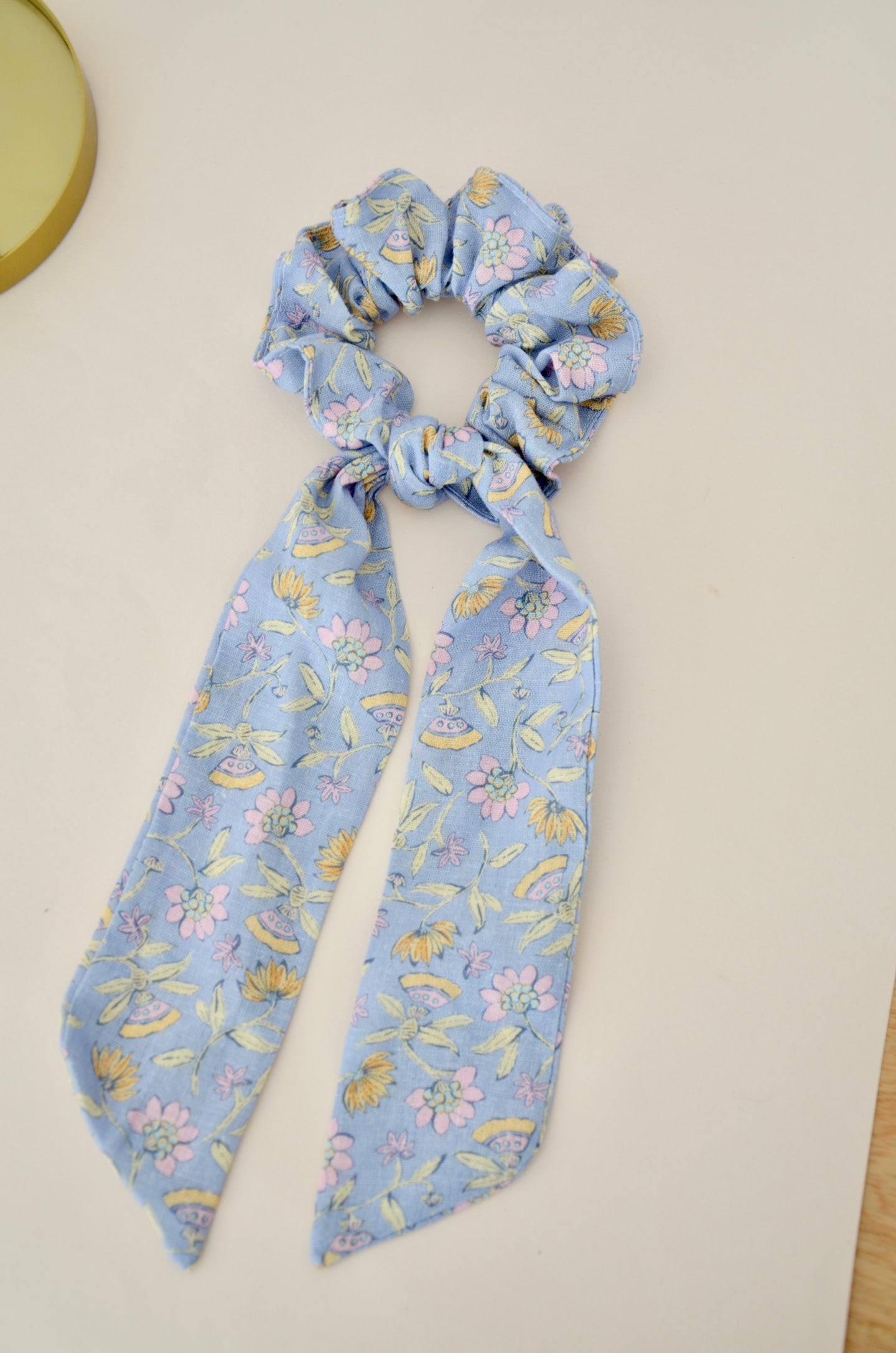 Chouchou foulard lin bleu
