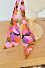 Charger l'image dans la galerie, Foulard Abstrait
