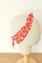 Charger l'image dans la galerie, Foulard Rouge
