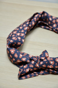 Foulard léopard marine